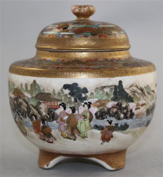 A Japanese Satsuma circular koro and cover, early 20th century, width 11cm
